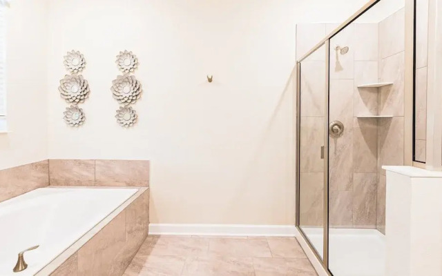 Storey Lake Lakeview Villa 2967