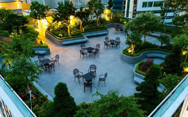 The Gloria Serviced Apartment by Silk Path