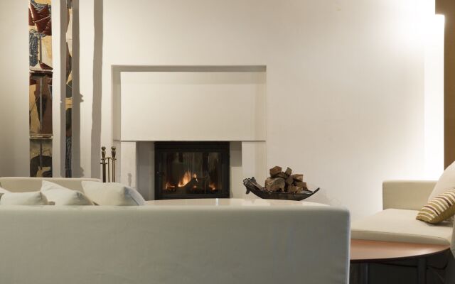 River Retreat GARAKU