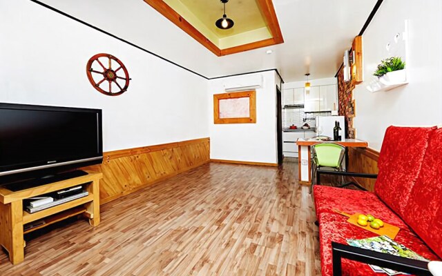 Chuncheon(Namiseom) Remember Pension (Spa, BBQ, Pick up)