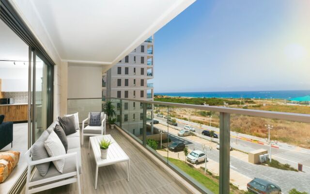 AmazingApartment W Views of Achziv Beach