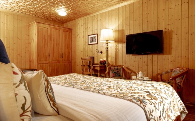 Shaw Inn – Guest Rooms – Gulmarg