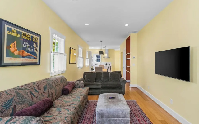 Phinney's Newest Family House with BBQ