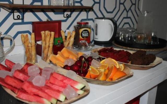 Chateau Akko Authentic Hosting