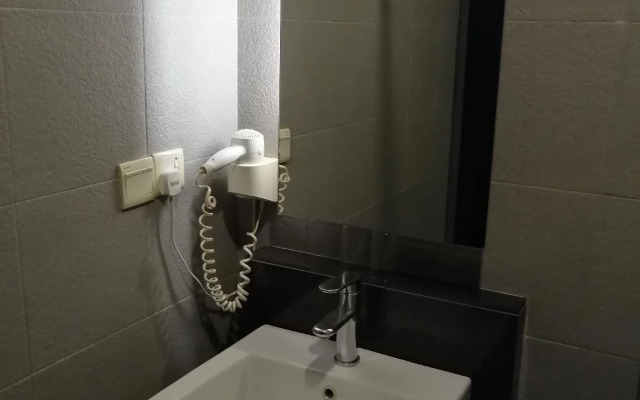 T+ Hotel Sungai Korok