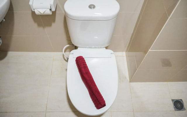 Cozy and Lovely Studio Apartment at B Residence