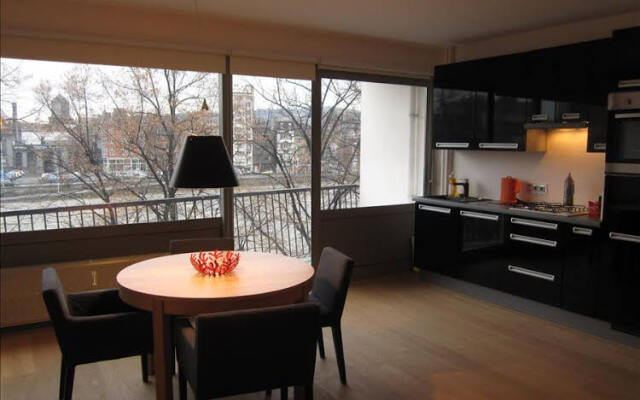 Passerelle - Studio 3rd Floor River View - ZEA 39138