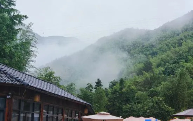 Yunzhi Mountain Homestay (Anji Shenxi Canyon Rafting Branch) – Outside – Huzhou