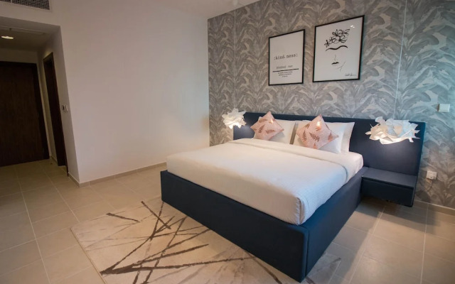 One Perfect Stay Executive Tower