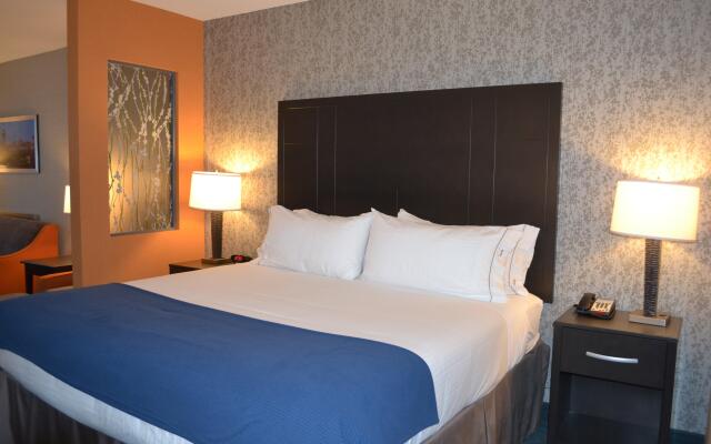 Holiday Inn Express Hotel & Suites Knoxville West -Papermill, an IHG Hotel