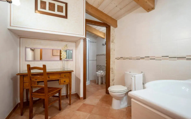 Lola Piccolo Hotel