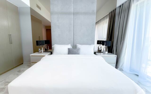 Luxury Burj Royale Burj Khalifa & Fountain view