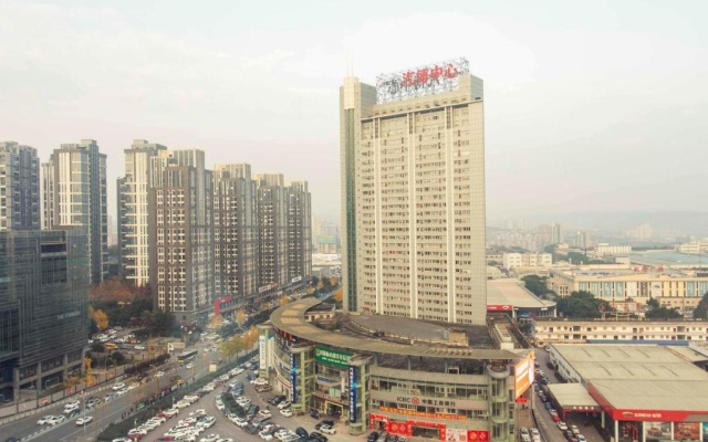 7Days Premium Chongqing Qibo Center Jintong Road Light Railway Station Branch – Outside – Chongqing