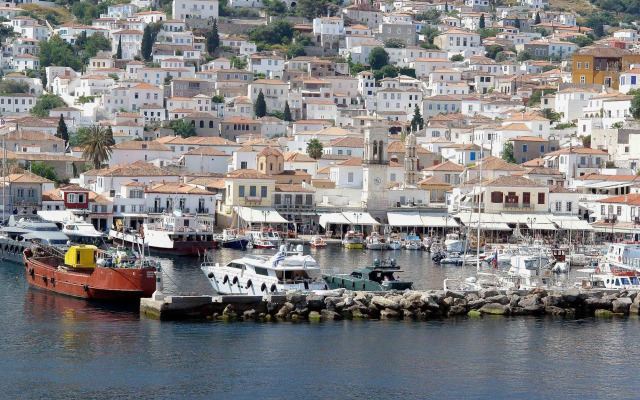 PortaDelMare Deluxe Suites