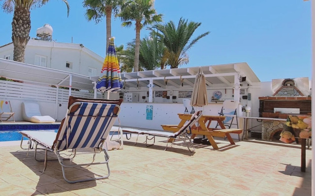Villa Maria Petounta by STAY BnB