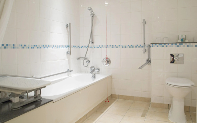 Holiday Inn Guildford by IHG
