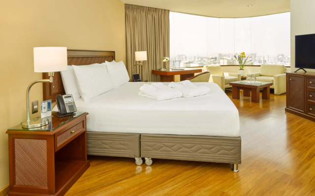 Hotel Estelar Miraflores