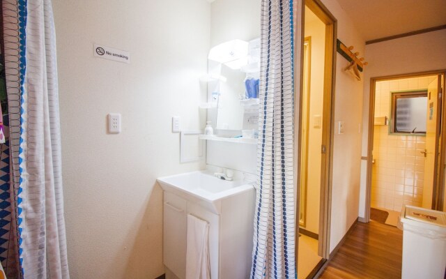 Honeycomb Hostel