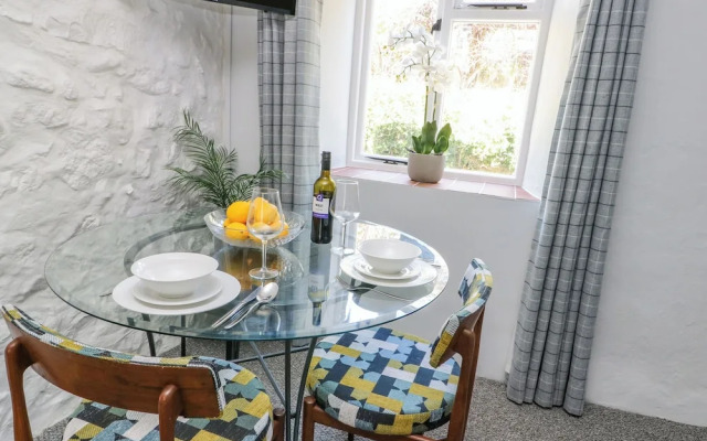 Crabapple Cottage