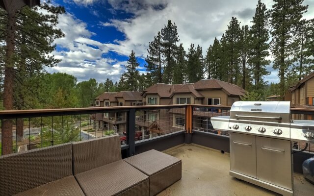 The Lookout at Tahoe Woods