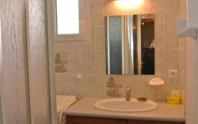 Gîte Molles, 3 pièces, 4 personnes - FR-1-489-54