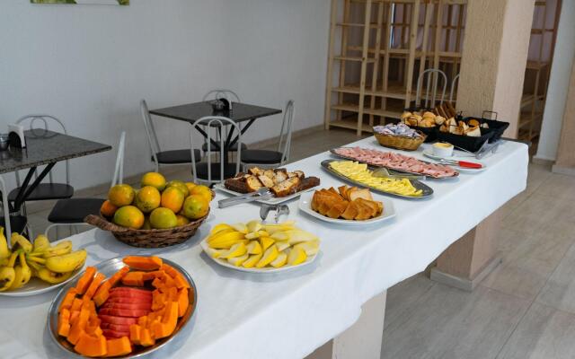 HANNA Balneário Hotel