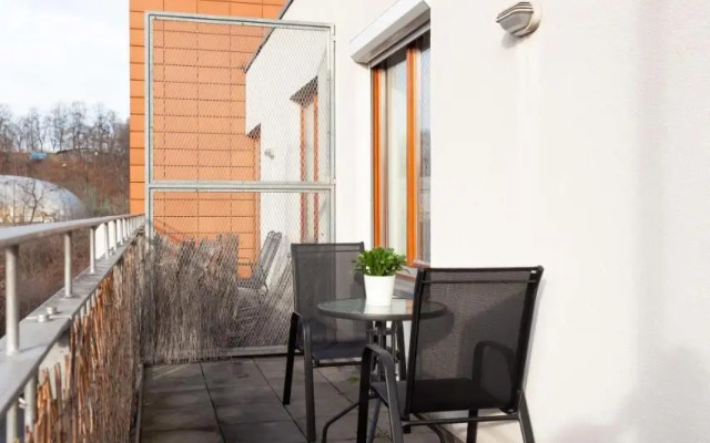 Vitkov Park Apartment