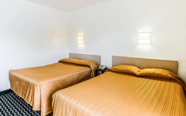 Rodeway Inn Winston Salem Route 52