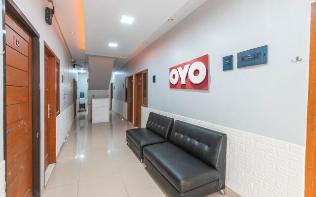 OYO 1070 Kuningan Residence