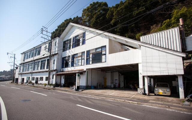 Nagasaki House Burabura - Hostel