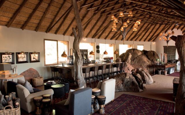 Madikwe Hills Private Game Lodge
