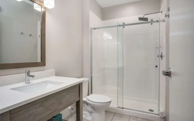 Lighthouse Suites, BWSC by Best Western