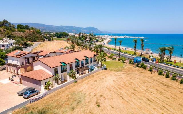 Kate's Latchi Beachfront Studio Apartment 1 by Ezoria