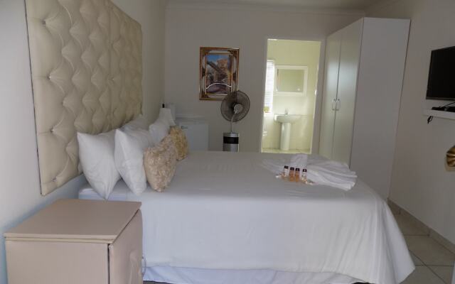 Joezebel Guest House