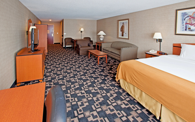 Holiday Inn Express Hotel & Suites Greenwood by IHG
