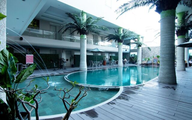 ZEN Rooms Basic Sunset Road Boutique Hotel