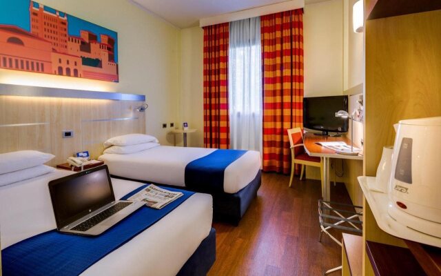 Holiday Inn Express Parma, an IHG Hotel