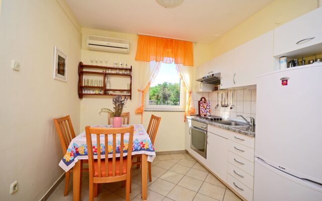 Apartment Darko