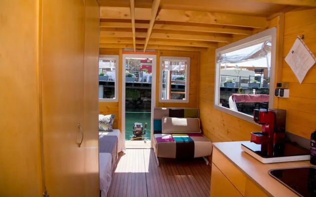 House Boat Alghero Gialla