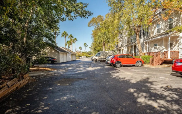 Luxury Charleston Waterfront Getaway