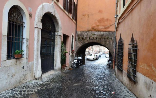 Hello Trastevere - Bed & Breakfast
