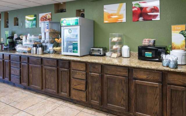 Quality Inn Shreveport Airport