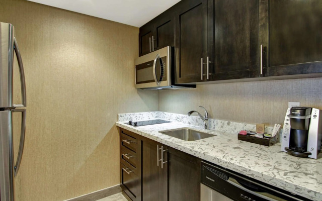 Homewood Suites by Hilton Ottawa Kanata