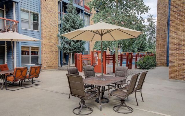 Ski-in Downtown Breckenridge Condo