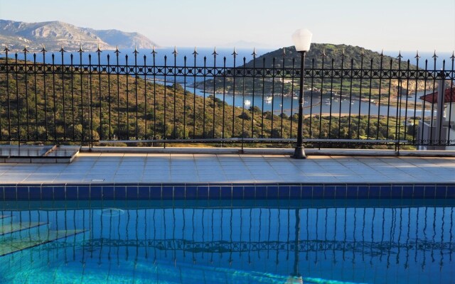 Villa Saronikos