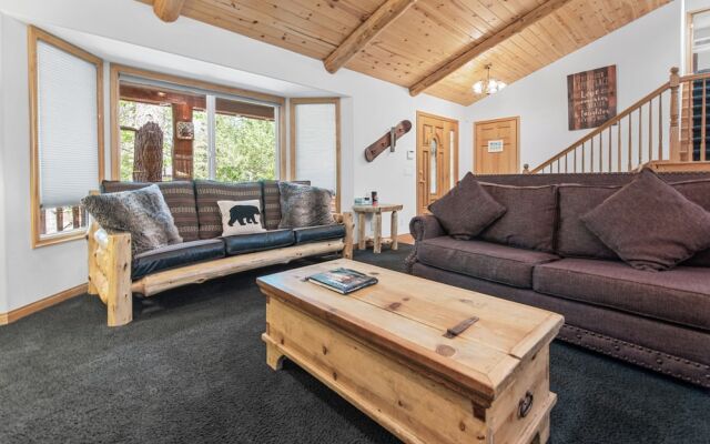 Relaxing Alpine Estates