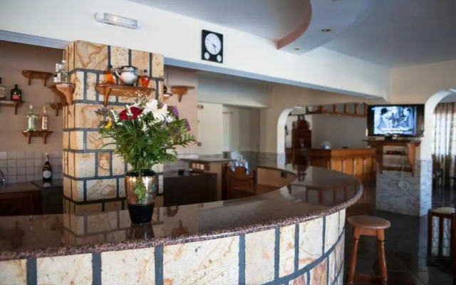 Alexis Studios
