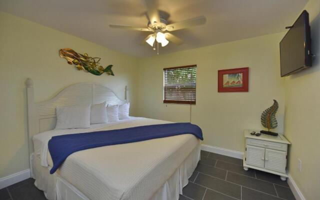 Gulf Holiday by Beachside Management