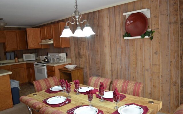 Cedar Village Condominiums