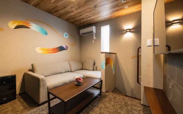 Grand Base Shianbashi